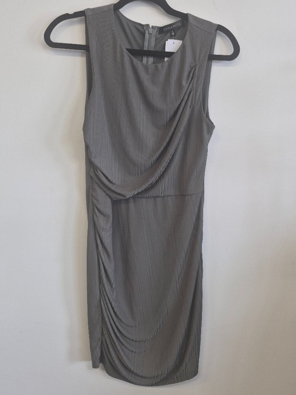 Dynamite Green Ruched Midi Dress Sleeveless Bodycon Size Medium - Picture 1 of 5